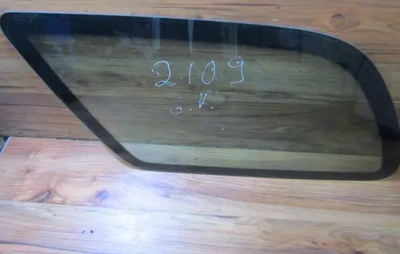 Ford Escort Rear side window
