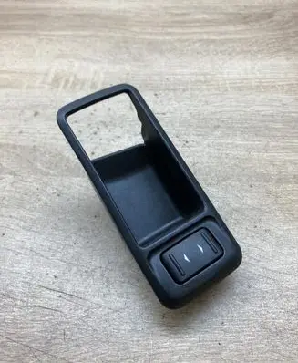 Ford Focus C-MAX Electric window control switch 3M51226A36ADW RIGHTSIDE