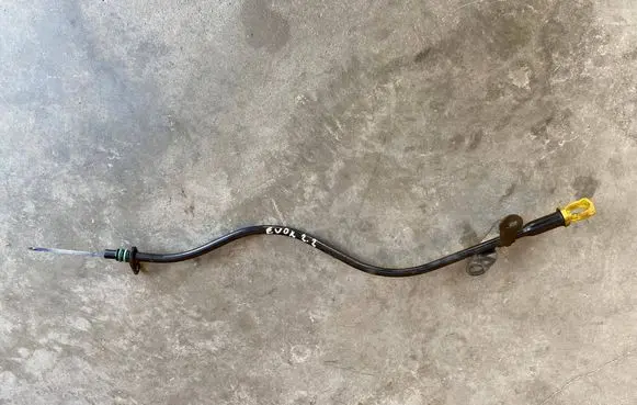 Oil level dip stick