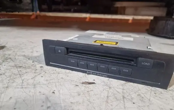 Navigation unit CD/DVD player