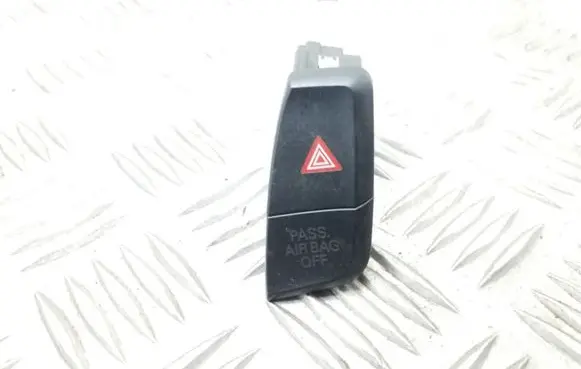 Audi A4 S4 B8 8K Hazard light switch 8K2941509A
