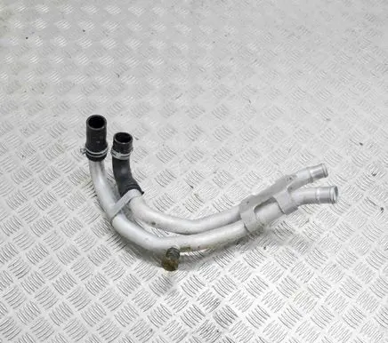 Audi A4 S4 B9 8W Engine coolant pipe/hose 04E121194E 04E121177