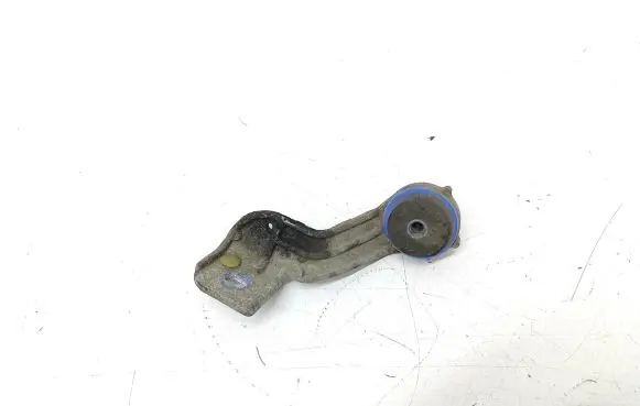 Radiator support slam panel bracket