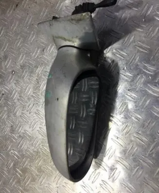 KIA Clarus Front door electric wing mirror e13015001