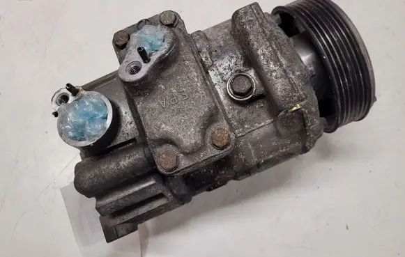 Volkswagen Golf V Air conditioning (A/C) compressor (pump) 1K0820803G 07668011464