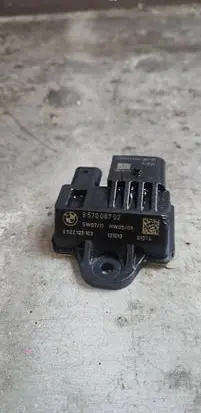 BMW X3 F25 Glow plug pre-heat relay 857008702 SW0711 121013