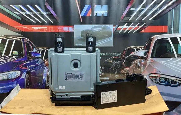 Engine ECU kit and lock set
