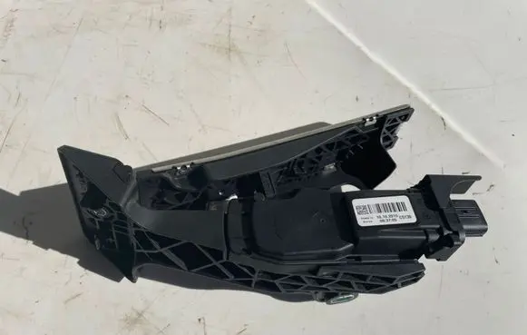 KIA Sportage Accelerator throttle pedal 32700C5130