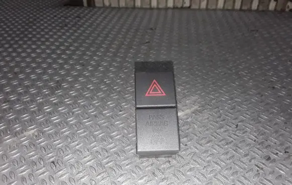 Ford Focus C-MAX Hazard light switch 3M5T13A350BB