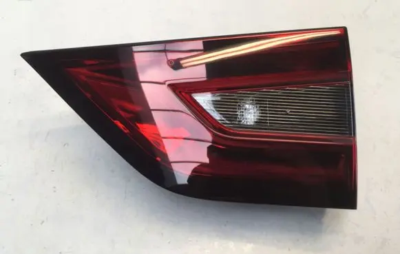 Nissan Juke II F16 Tailgate rear/tail lights 265506PA6A