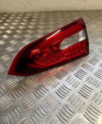 Mercedes-Benz B W247 Tailgate rear/tail lights A2479066400 00012032 20180211B