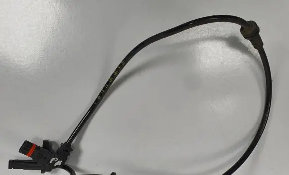Mercedes-Benz E C207 W207 ABS brake wheel speed sensor A2079057701