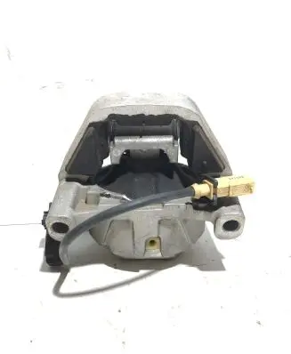 Audi A6 S6 C7 4G Engine mount bracket 4G0189381