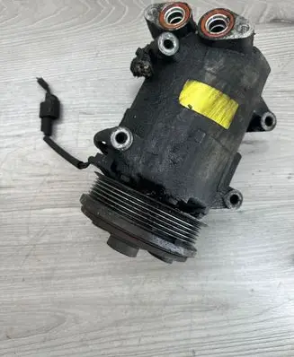 Ford C-MAX I Air conditioning (A/C) compressor (pump)