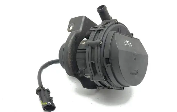 Maserati Quattroporte Secondary air pump 72247204 07T036 181197