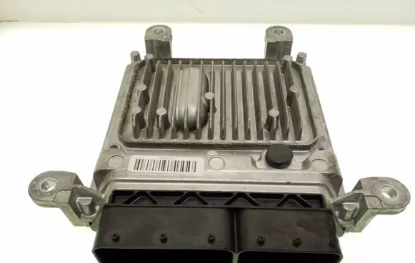Mercedes-Benz E W212 Engine control unit/module A6519003701 A6519012101