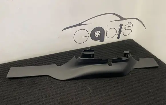 Dodge RAM Other interior part 61868-W 5110119 6DQ88TRMAB