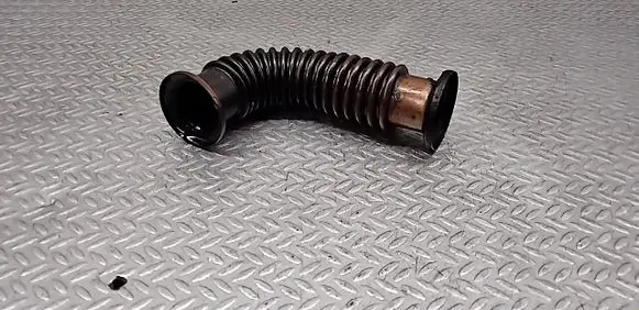Renault Megane III EGR valve line/pipe/hose 
