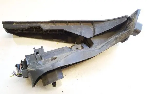 Volkswagen Jetta V Accelerator throttle pedal 1K1721503L 6PV008600-00