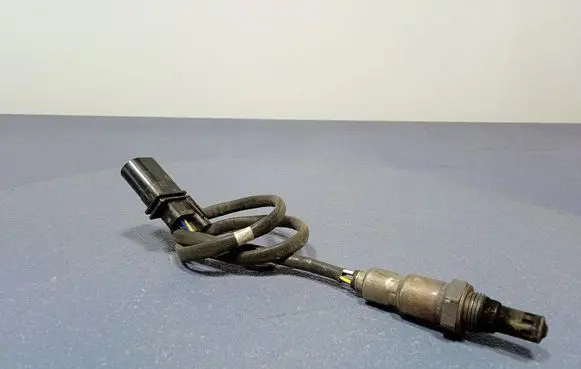 Volkswagen PASSAT B7 USA Lambda probe sensor 04L906262A