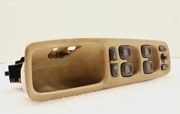 Volvo S80 Electric window control switch 9467626 15931364 98W51E