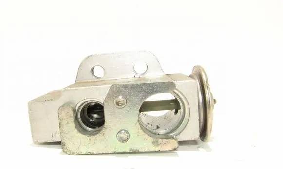 Air conditioning (A/C) expansion valve