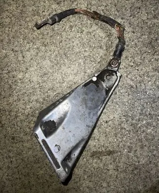 BMW 5 E34 Engine mounting bracket 1133362