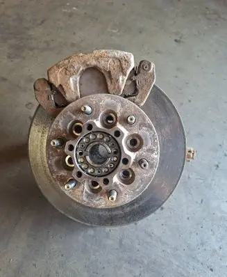 Opel Frontera B Front wheel hub spindle knuckle