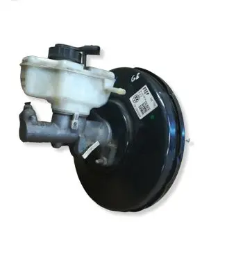 Volkswagen Golf VI Brake booster 1K1614105CA