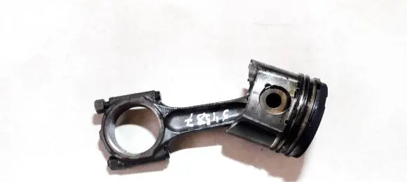 Citroen Xsara Picasso Piston with connecting rod