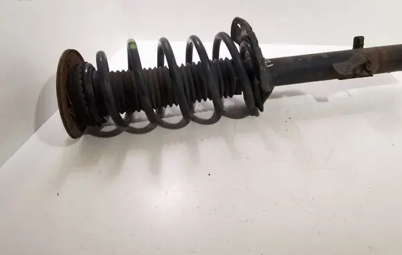 Land Rover Freelander 2 - LR2 Front shock absorber with coil spring