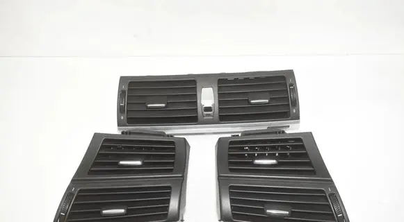 BMW X5 E70 Dash center air vent grill 9227768 9227767 9210705