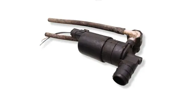 Peugeot 307 Windscreen/windshield washer pump E13021168