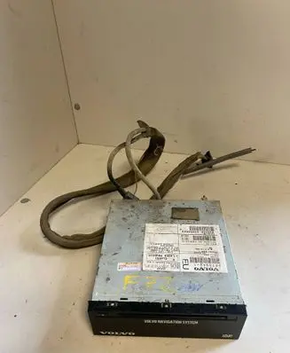 Volvo S60 Navigation unit CD/DVD player 8673942 32650088 86739421
