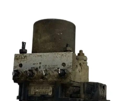 Renault Trafic II (X83) Master brake cylinder 877527 0265232356 0265800839
