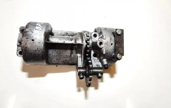 Audi A6 S6 C5 4B Oil pump 059103337b