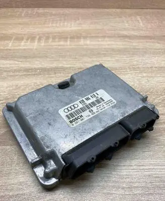Audi A4 S4 B5 8D Engine control unit/module ECU 038906018R 0281001726