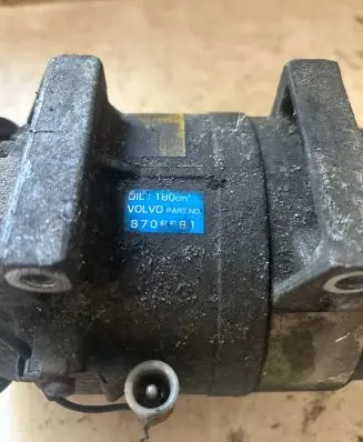 Volvo S80 Air conditioning (A/C) compressor (pump) 51L180C0 8708581