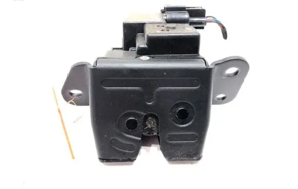 KIA Soul Tailgate exterior lock 