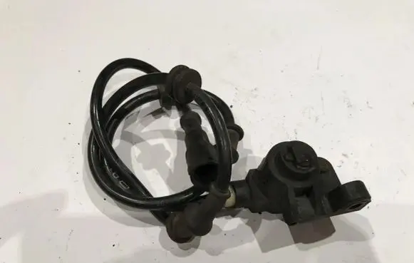 Opel Vectra B ABS brake wheel speed sensor 90464775