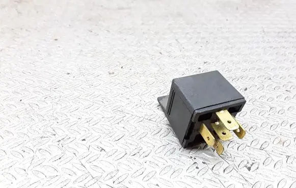 Hyundai Terracan Other relay