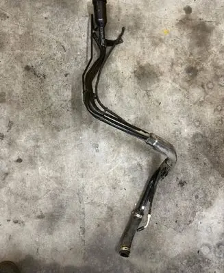 Ford Explorer VI Fuel tank filler neck pipe L1M39034JJ