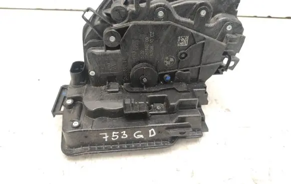 BMW X1 F48 F49 Rear door lock 7281940 51227281940 18283810