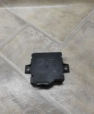 Hyundai i30 Tire pressure sensor 958001H001 5WK49093