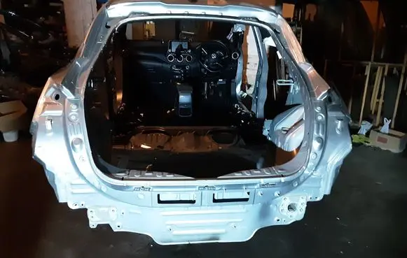 Nissan Juke II F16 Rear bodywork