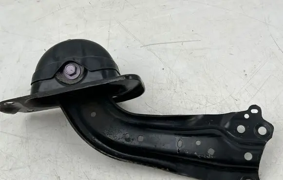 Toyota Prius xw60 Rear upper control arm/wishbone