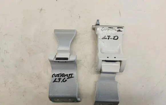Ford Transit Custom II Rear door lower hinge