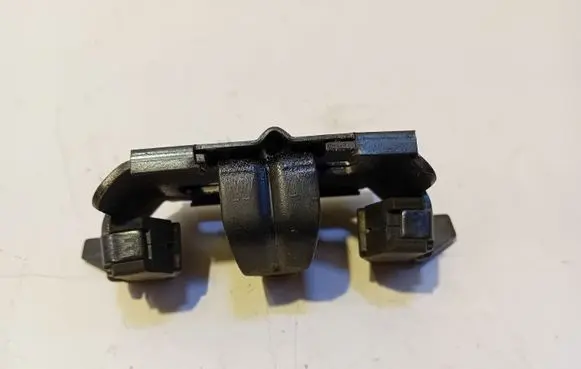 Volvo S70 V70 V70 XC Trunk lock loop 1372999