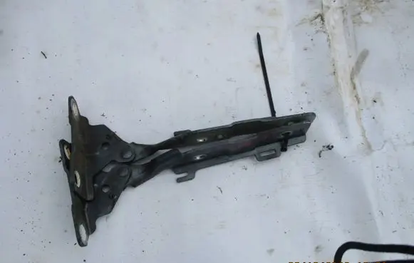Ferrari 488 Pista Engine bonnet/hood hinges