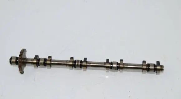 BMW X5 F15 Camshaft 8600435 11378600435 7604862